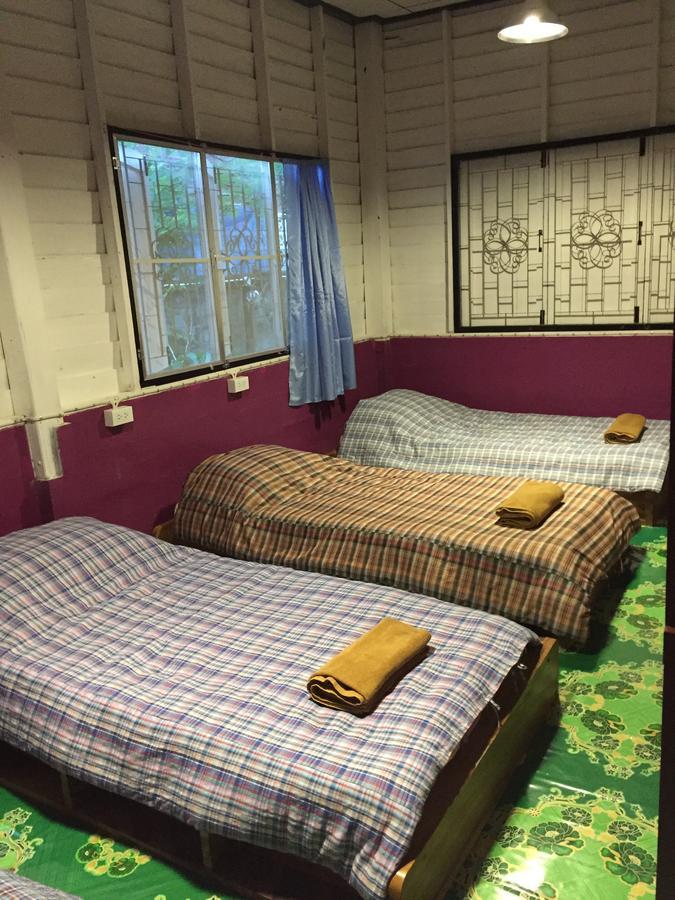 Bed Time Hostel Chiangrai Chiang Rai Exterior photo