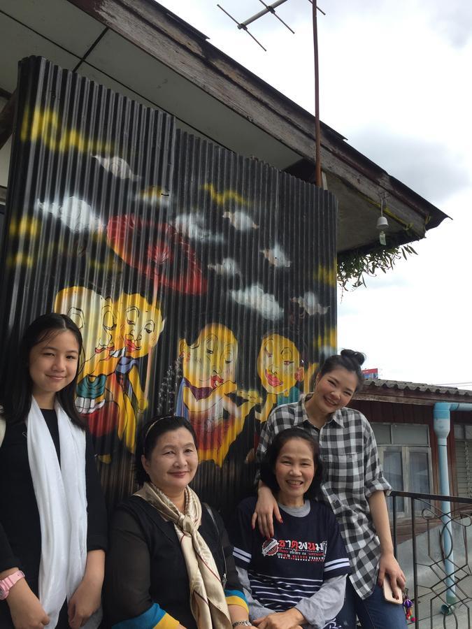 Bed Time Hostel Chiangrai Chiang Rai Exterior photo